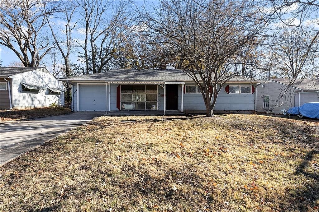 11225 Bristol Ter, Kansas City, MO 64134 | MLS #2413529 | Zillow