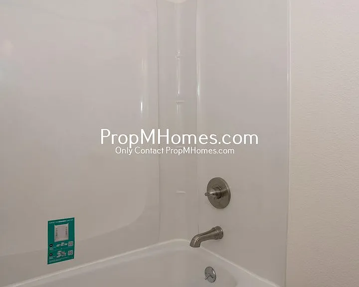 6056 SW Valley Ave — Photo 15