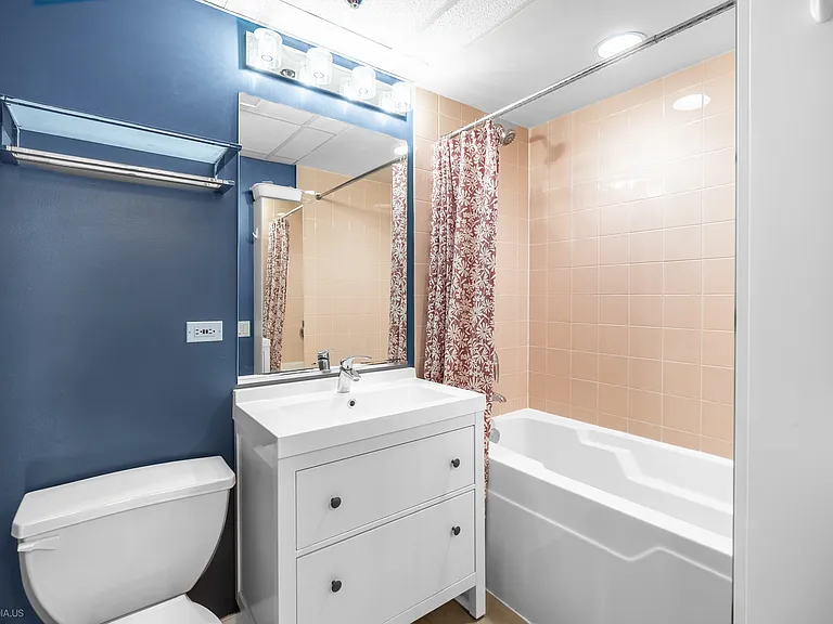 6 E Monroe St #1503 — Photo 10