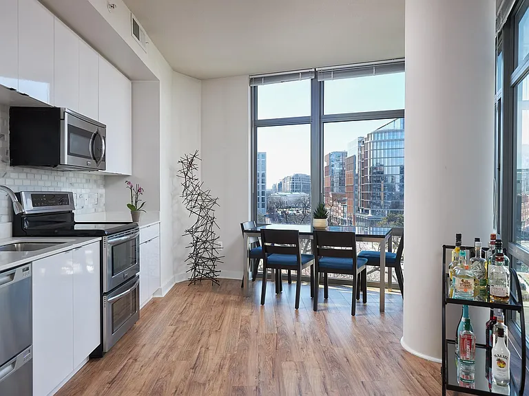 460 New York Ave NW #503 — Photo 10