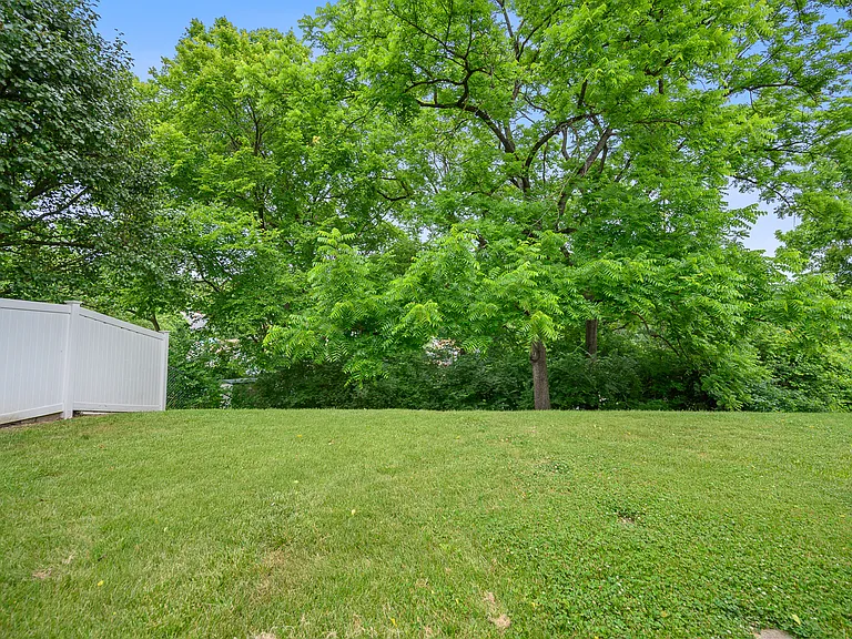 1723 Tuxworth Ave — Photo 35