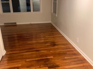 2067 N Green Rd, Cleveland, OH 44121