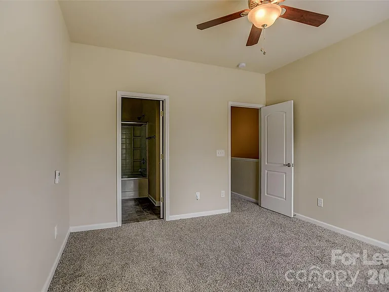 11177 Cedar Walk Ln — Photo 14