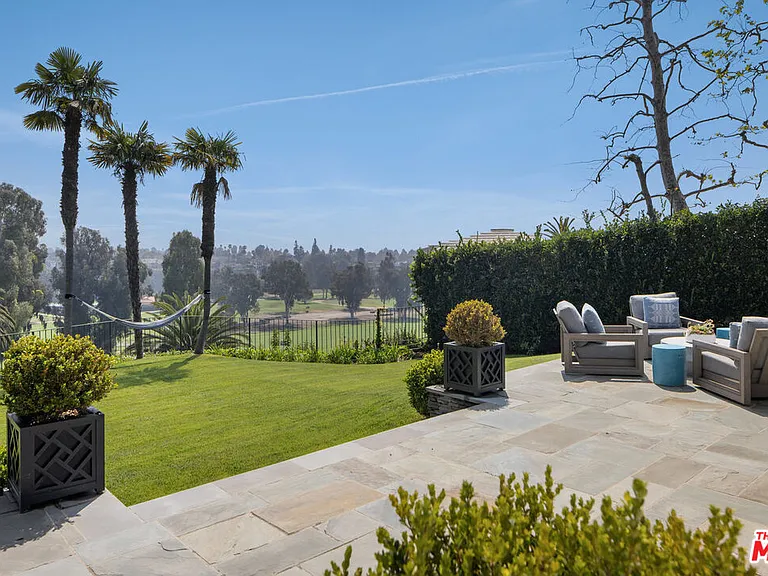 1132 Napoli Dr — Photo 26