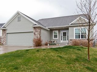 845 Archer Dr, Marion, IA 52302