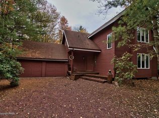 5398 Woodland Ave, Pocono Pines, PA