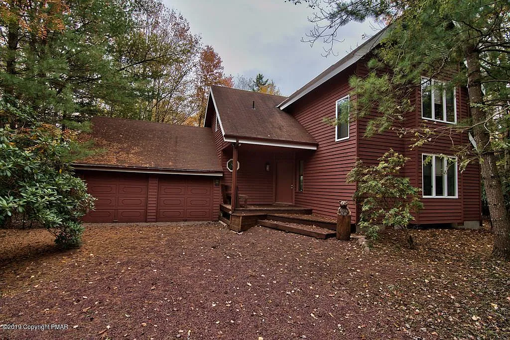5398 Woodland Ave photo 1