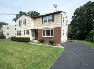 144 Albert St, Gates, NY 14606