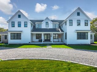 61 Division Rd, Edgartown, MA 02539