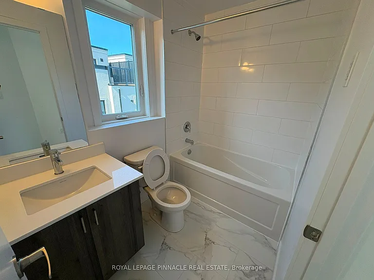 3 Bancroft Ln #202 — Photo 20