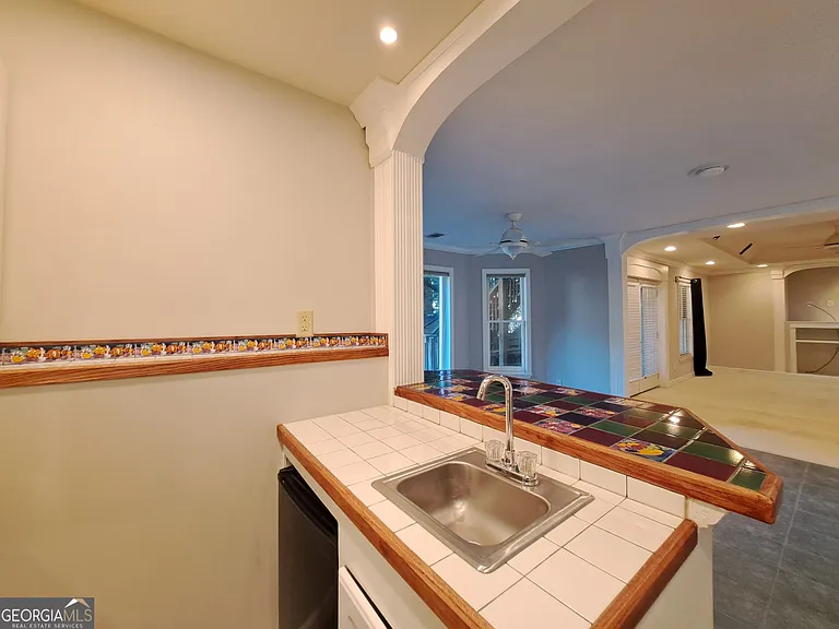 2242 Lenox Walk NE — Photo 68