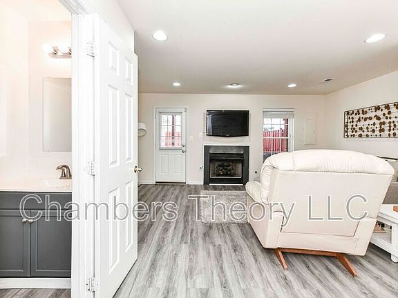 5th image of 6955 Cromarty Dr