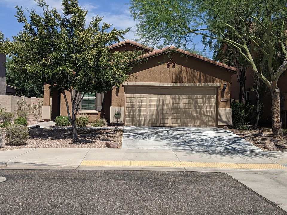 1st image of 25787 N 107th Dr