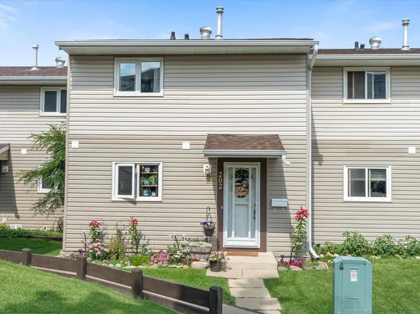 202 Spruce Gln, Spruce Grove, AB T7X 2J6