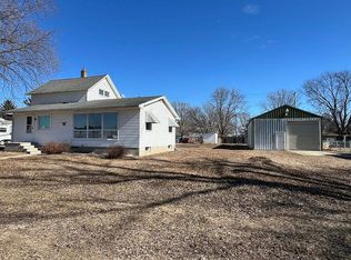 4684 Goldenrod Ave, Toeterville, IA 50481