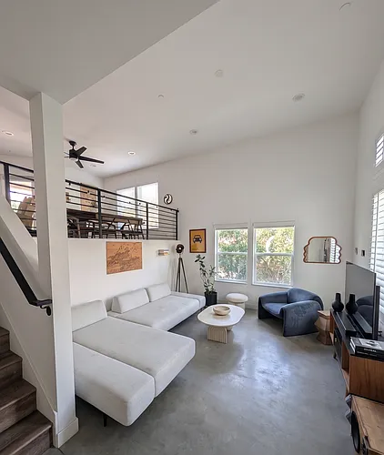 1804 Termino Ave Photo 1