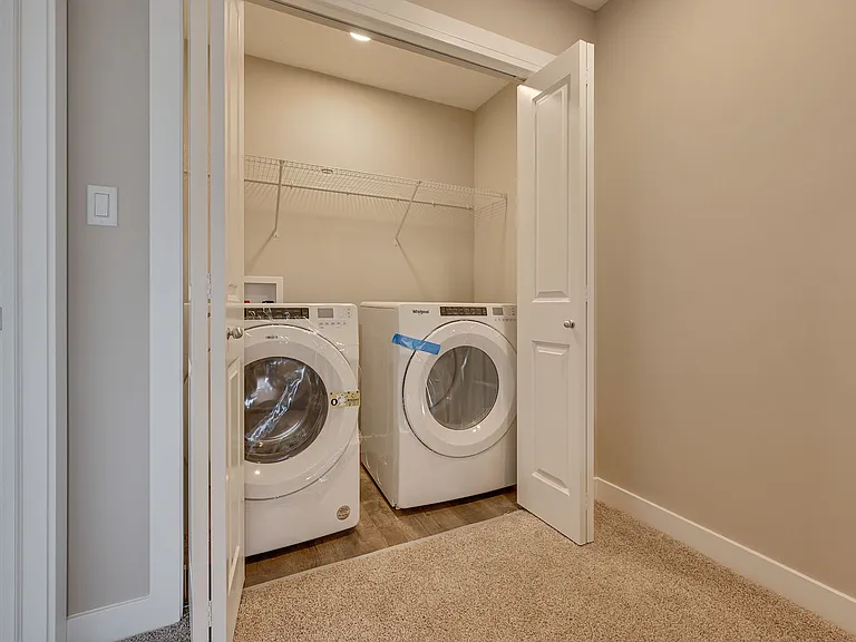2610 Maple Way NW — Photo 15