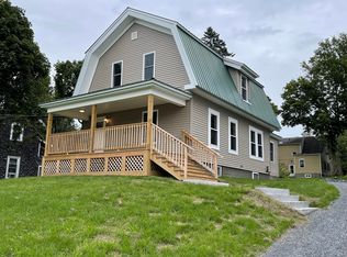 31 Dudley St, Presque Isle, ME 04769