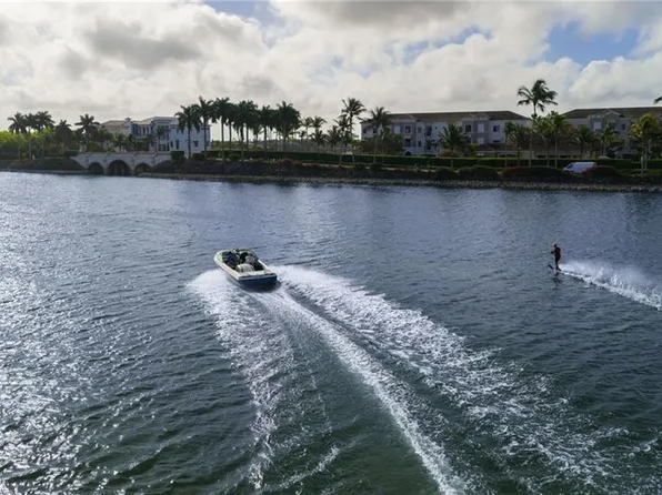 10811 Vivaldi CT #1801, MIROMAR LAKES, FL 33913