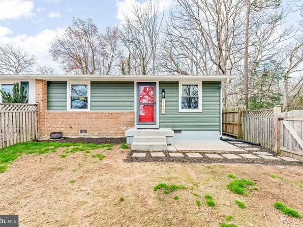 47449 Southampton Dr, Lexington Park, MD 20653