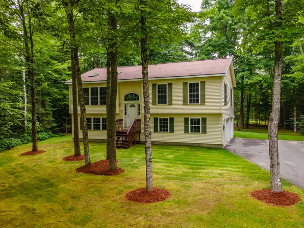 704 Irish Road, Levant, ME 04456