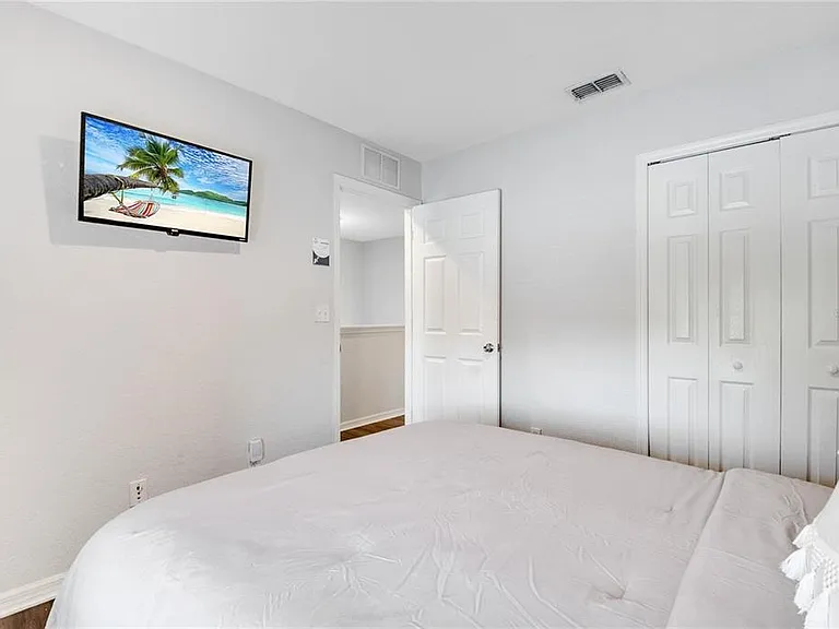 2713 Bushman Dr — Photo 21