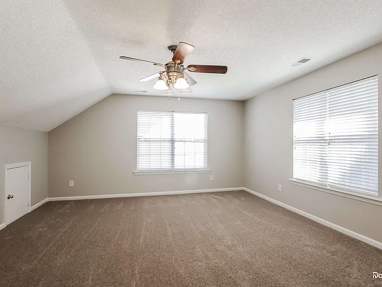 10802 Gold Pan Rd — Photo 13