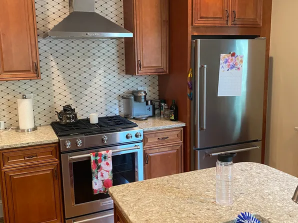 (undisclosed Address), Arlington, MA 02474