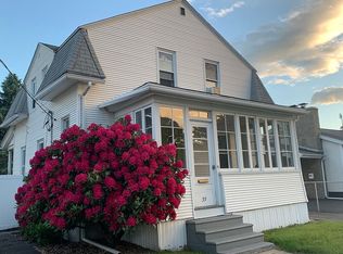 33 Olea St, Chicopee, MA 01020
