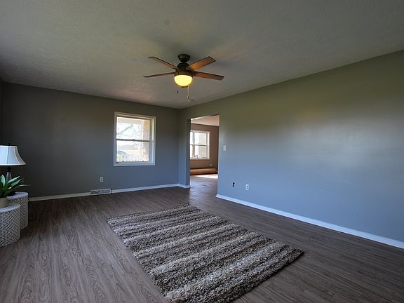 5th image of 7618 E State Road 26
