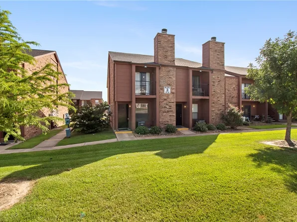 904 University Oaks #56, College Station, TX 77840