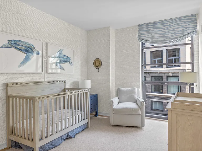 580 Washington St #1002 — Photo 24
