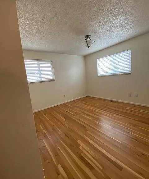 4332 S Everett St — Photo 10