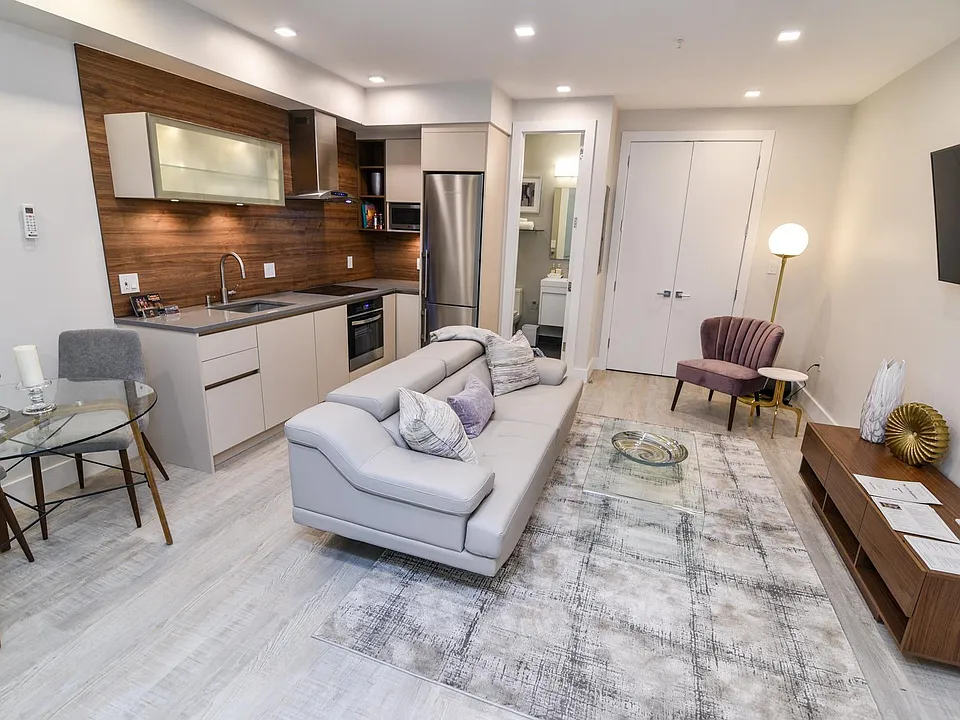 1777 T St NW #2
