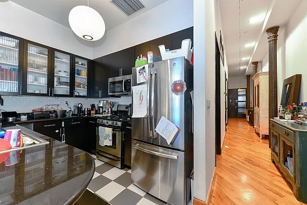 Rented by J Misrahi Realty Corp | media 26