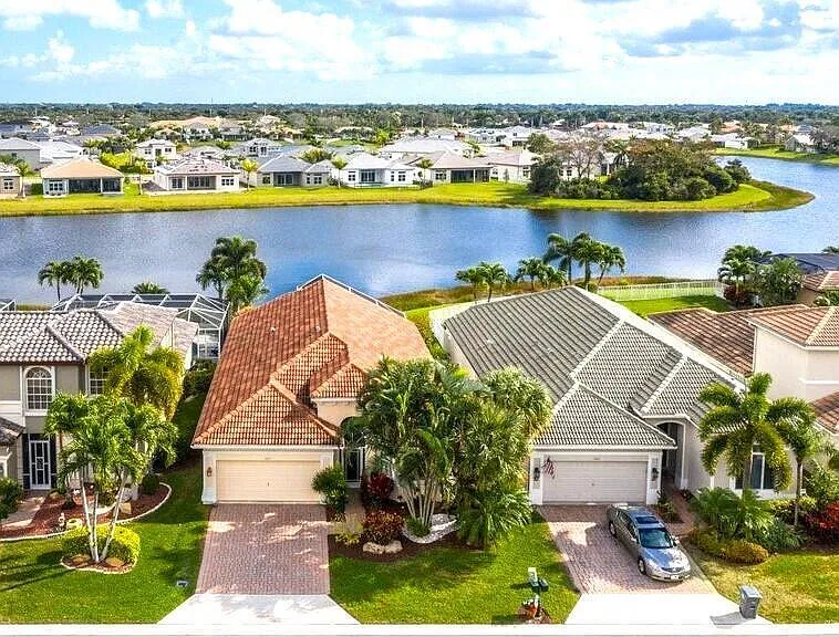 7891 Monarch Ct — Photo 4