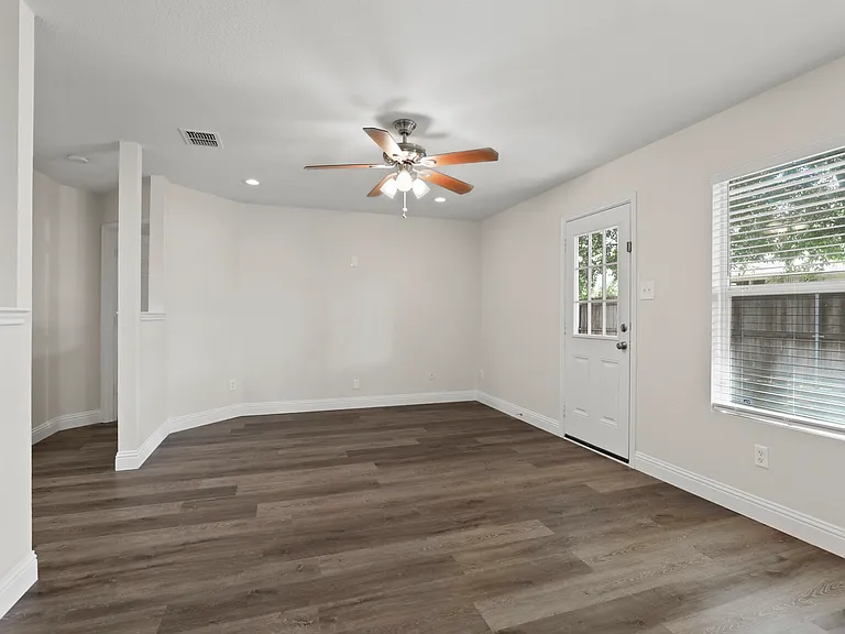 12900 Cedar Hollow Dr — Photo 14