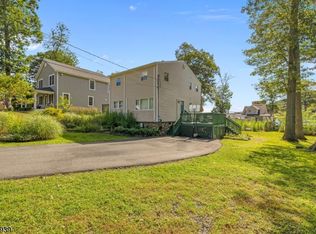 19 W River Styx Rd, Hopatcong, NJ 07843