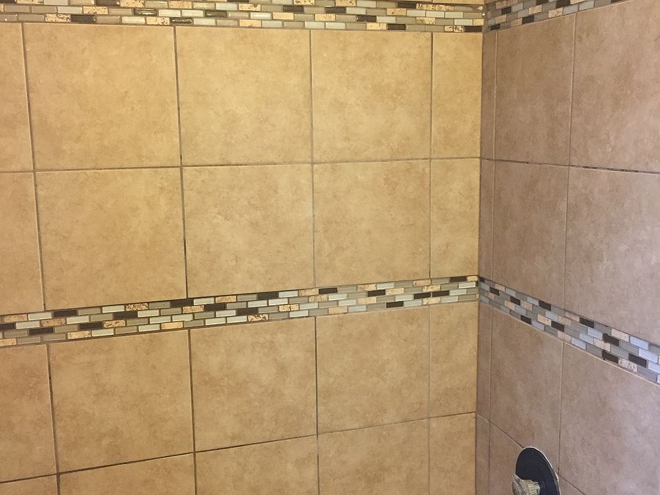 1st image of 881 Wilder Ave