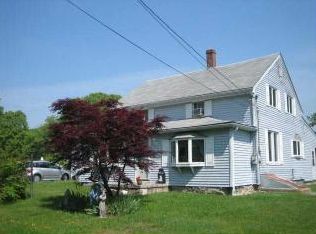 381 Klondike Rd, Charlestown, RI 02813