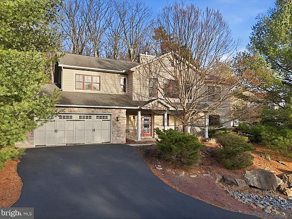 5th image of 6 Fieldstone Ct
