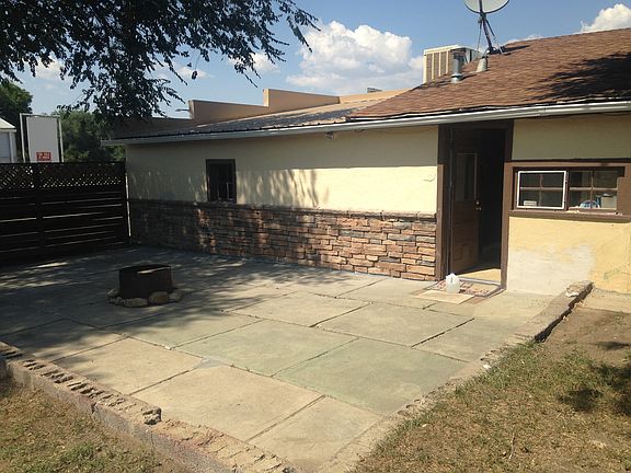 Back yard/patio area