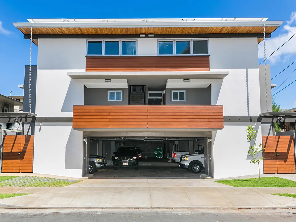 910 Building (Street View)
