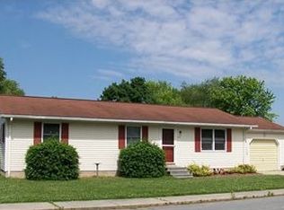 104 Lovers Ln, Felton, DE 19943