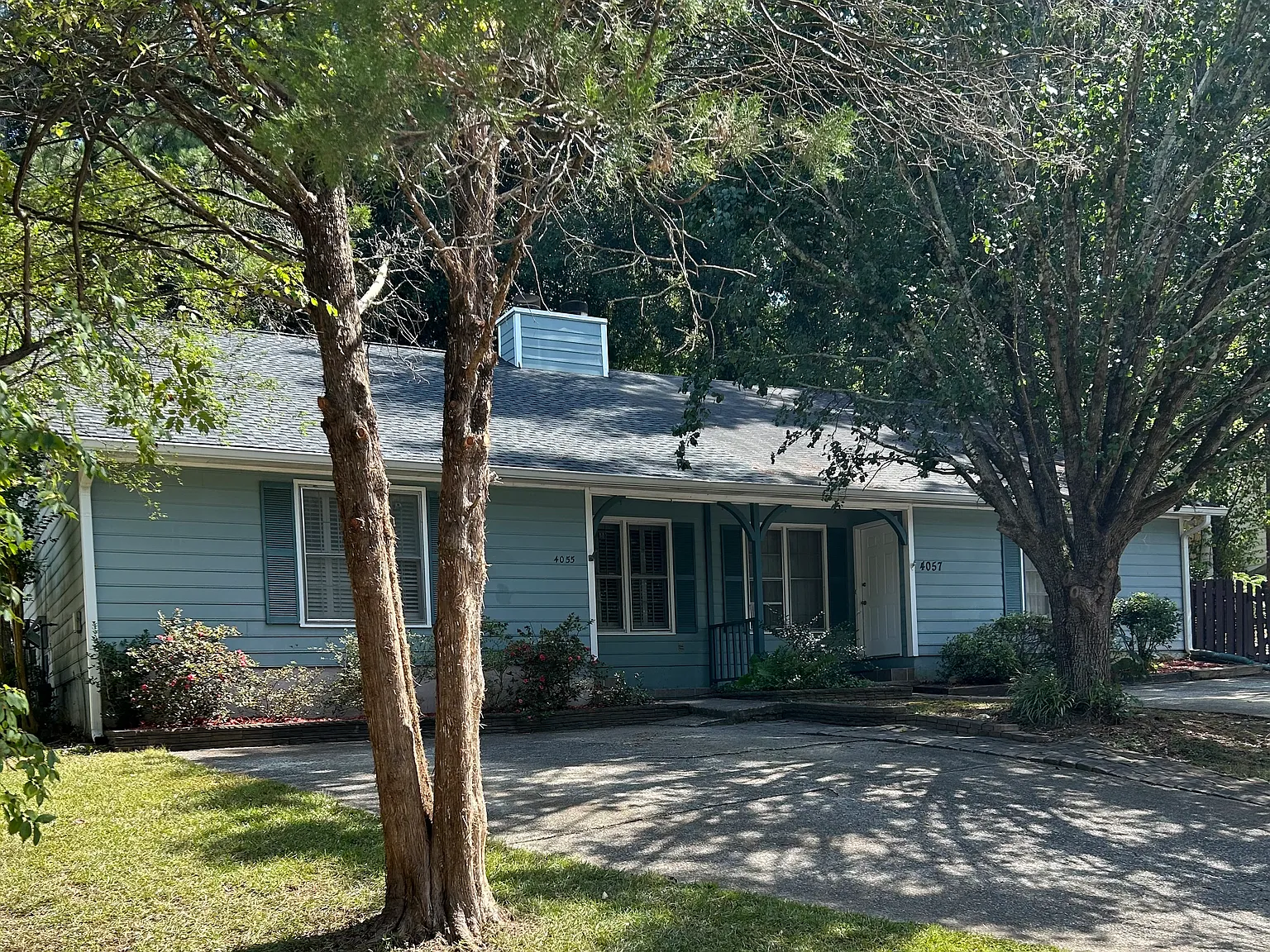 2 bed, 1300 sqft, $2,190 — Photo 1
