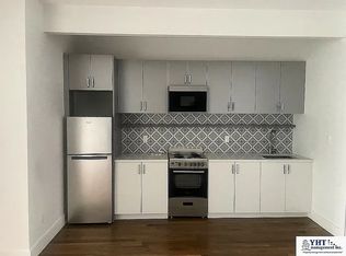 410 E 28th St #1I, Brooklyn, NY 11226
