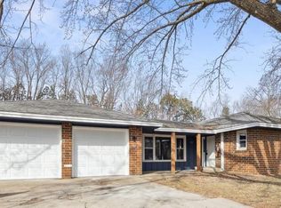 1312 Fairview Ln, Farmington, MN 55024