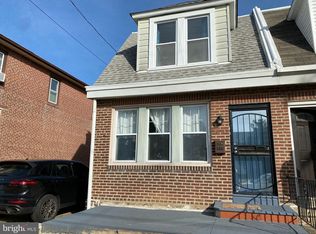 1911 Rhawn St, Philadelphia, PA 19111