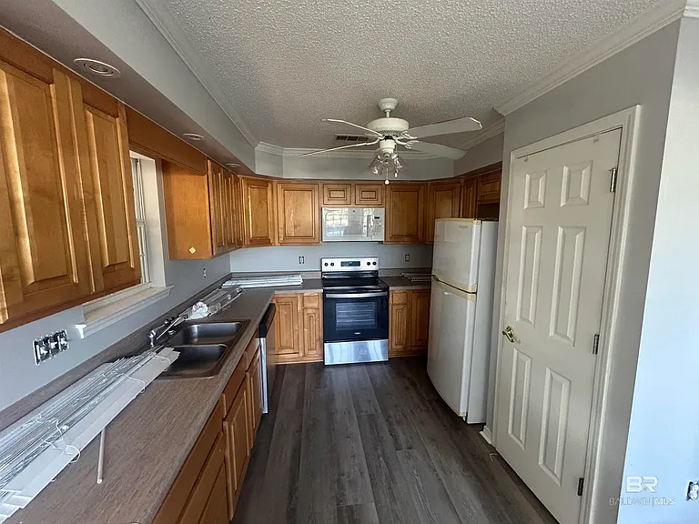 29595 Canal Rd — Photo 8