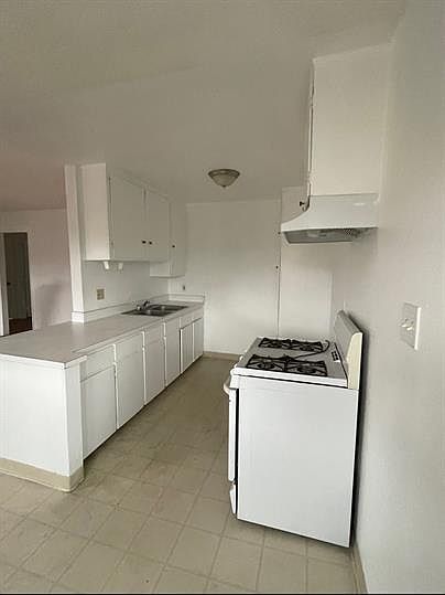 1st image of 2482 Chanslor St APT 1
